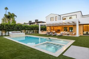 swimming-pool-comapnies-in-dubai